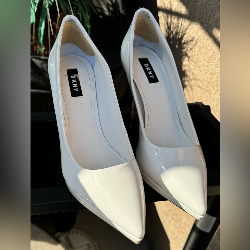 DKNY shoes